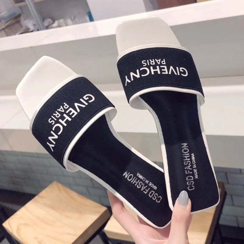 Luxury Design Women's Summer Letter Flat Heel Slippers 2024 Outdoor Trendy Ladies Sandals Female Beach Slippers